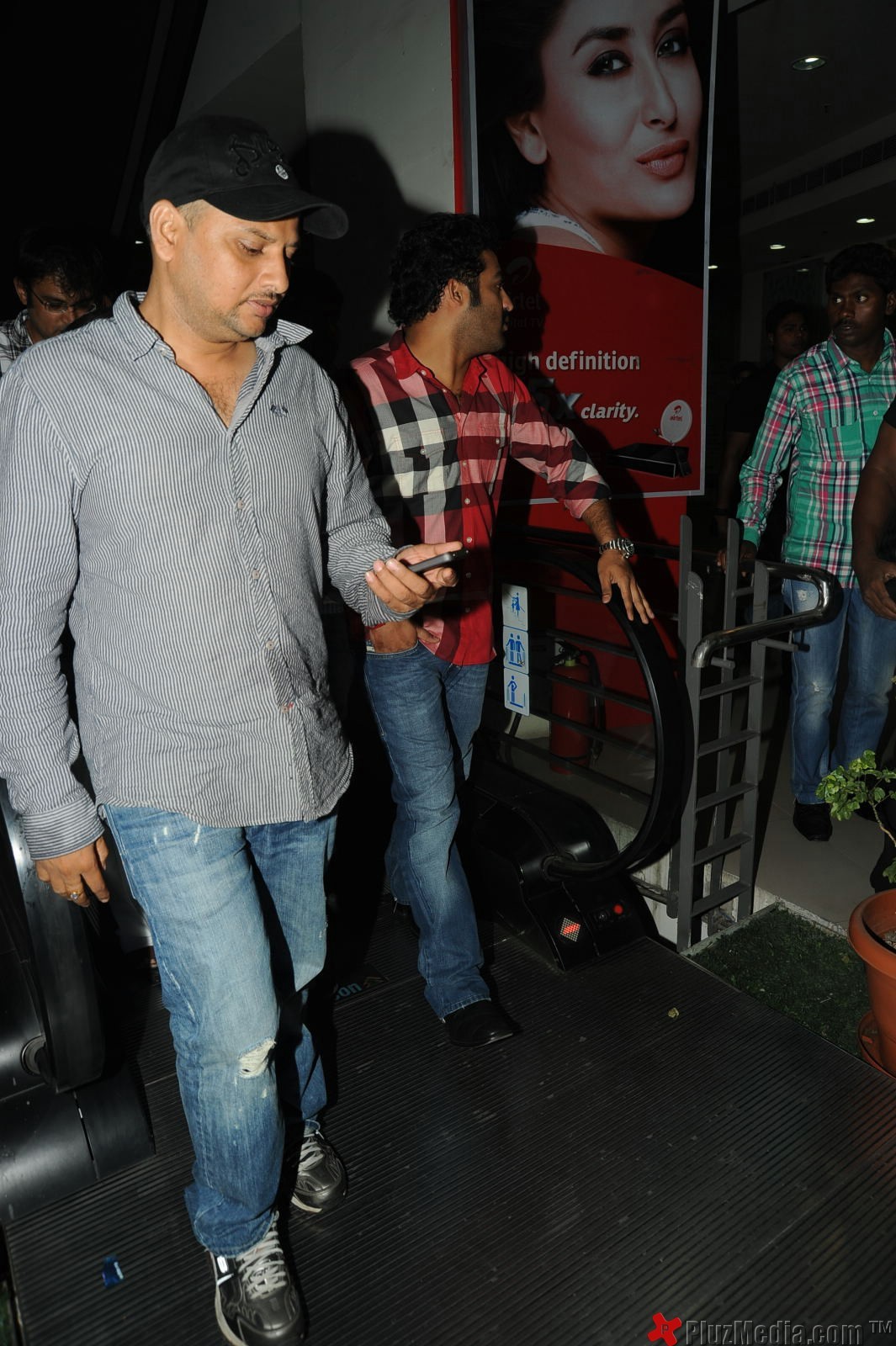 Jr NTR at Oosaravelli Specital Show - Pictures | Picture 96324